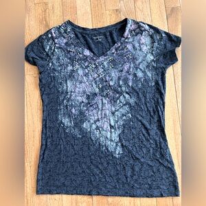 Women’s top size large